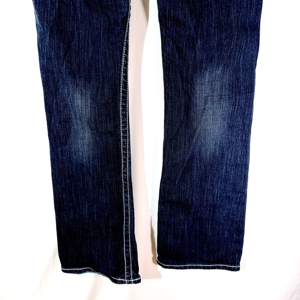 BKE Culture Boot Cut Low Rise Jeans With Stretch And Contrast Stitching Size 28 - Picture 9 of 16